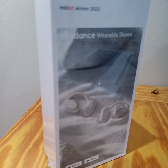 Oladance Wearable Stereo (cloud white) wireless headphones - Picture 3 of 3